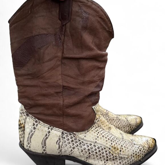 Dingo-1969 Women's Brown and Tan Boots - Picture 3 of 8